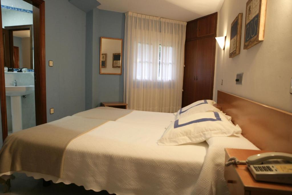 Hotel Azpiazu Cudillero Εξωτερικό φωτογραφία